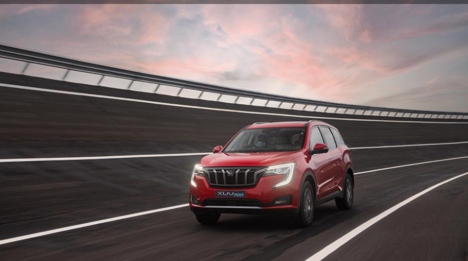 Mahindra XUV 700 Updated Price on road 